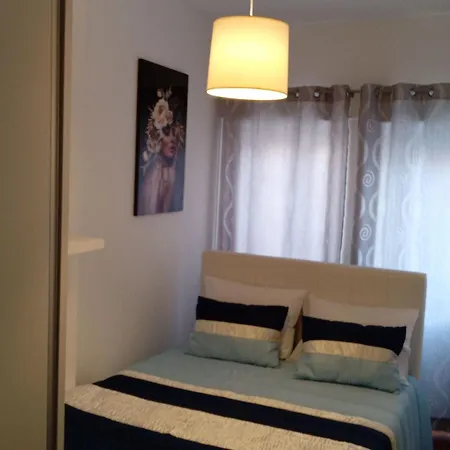 Chalas Bedroom Nazar アパート *